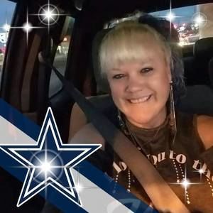 Meet your Posher, Renee